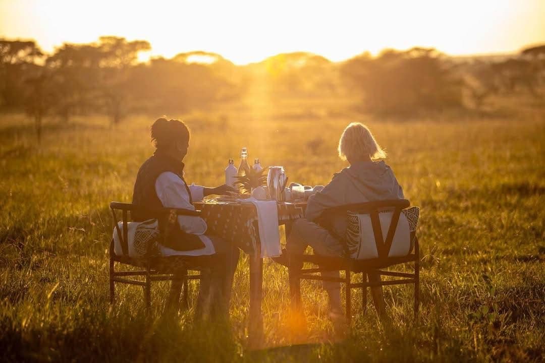 Honeymoon Safaris - Safari experience showcasing A Romantic Journey into the Wild in East Africa