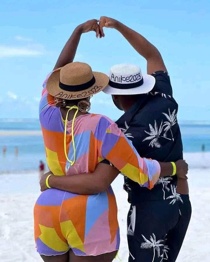 Honeymoon Safaris - Safari experience showcasing A Romantic Journey into the Wild in East Africa