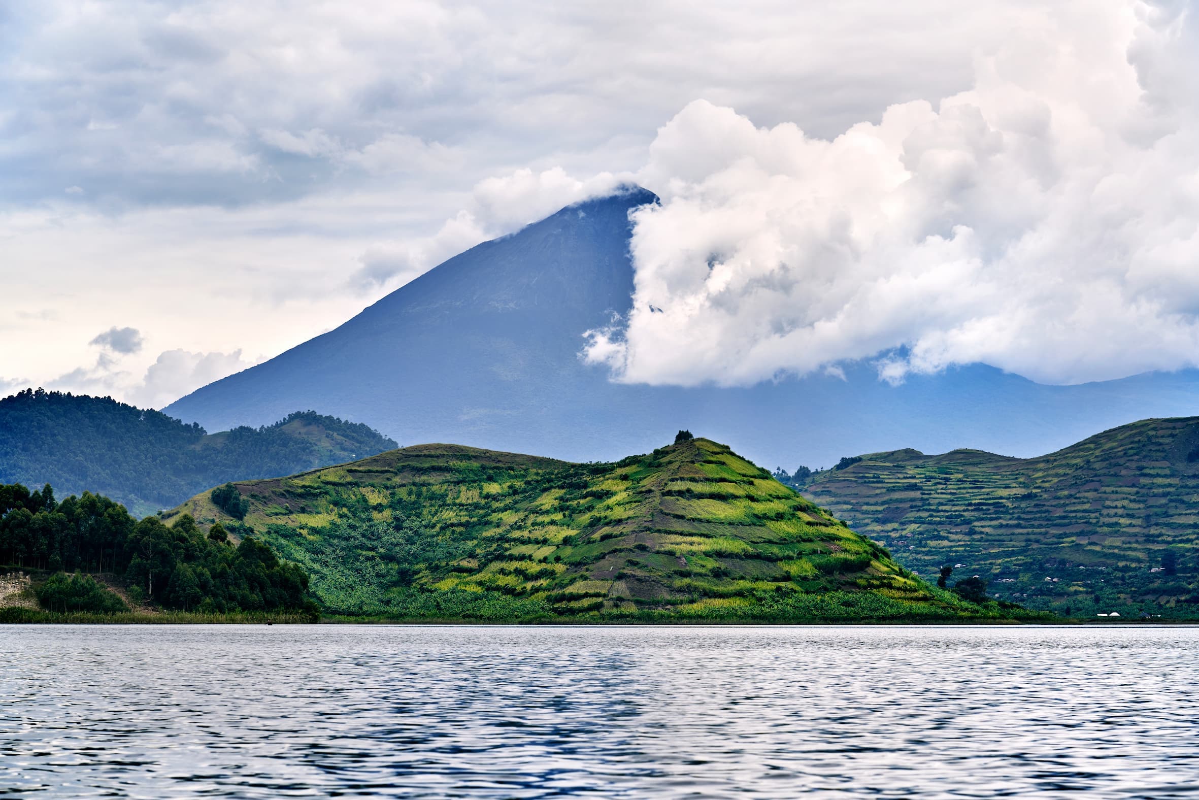 Kayaking & Canoeing - Safari experience showcasing An Immersive Water Safari in East Africa